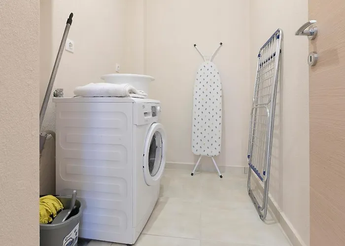 公寓 Palm Tree #feelslikehome 奥马斯帕纳吉亚斯